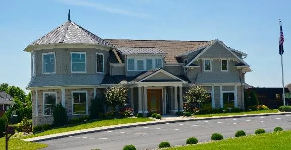 Top-rated roof leak repair in Memphis, IN - LYONS ROOFING