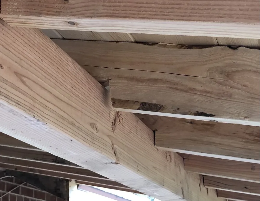 Slide of Lyons Roofing