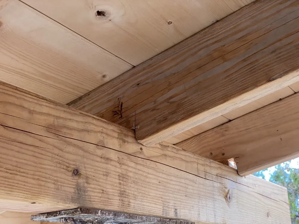 Slide of Lyons Roofing