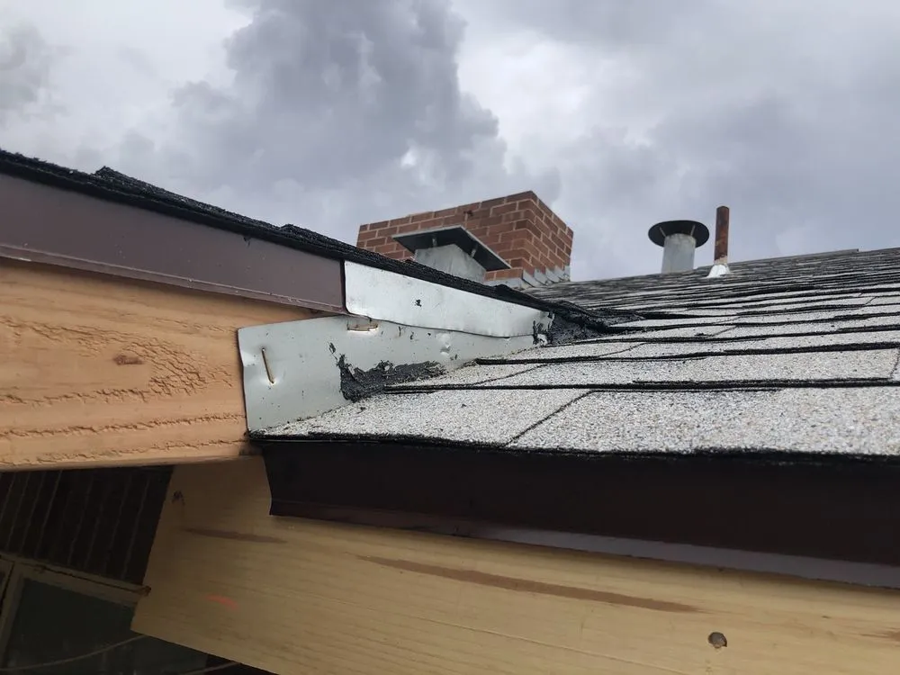 Slide of Lyons Roofing