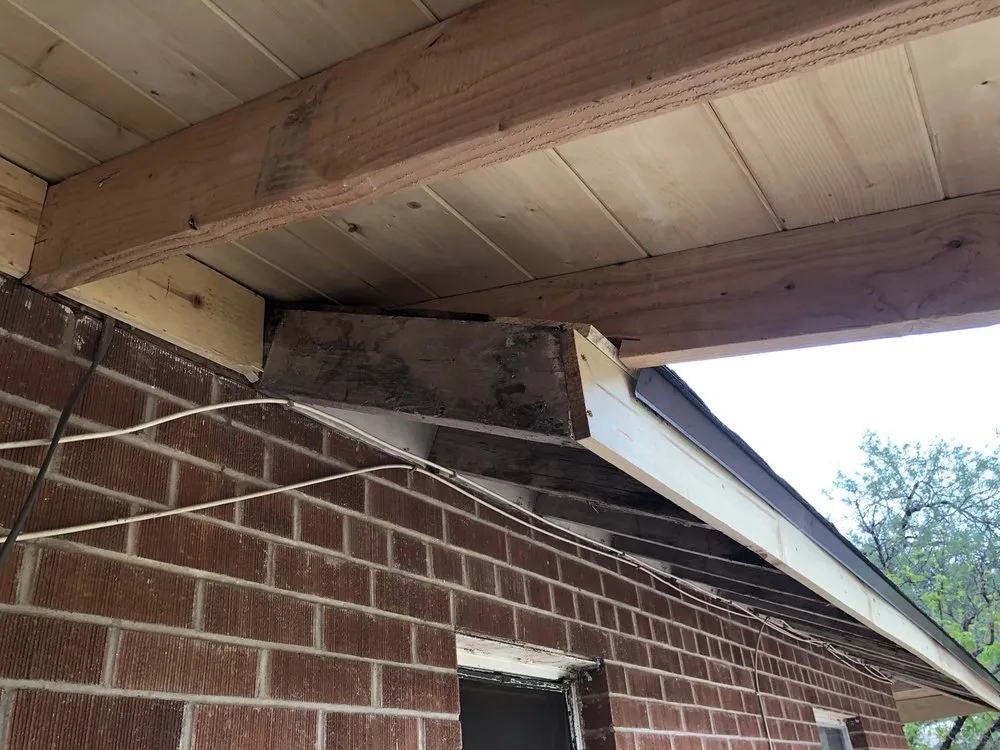 Slide of Lyons Roofing