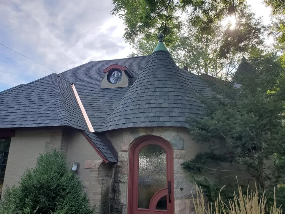 Slide of Lyster Exteriors