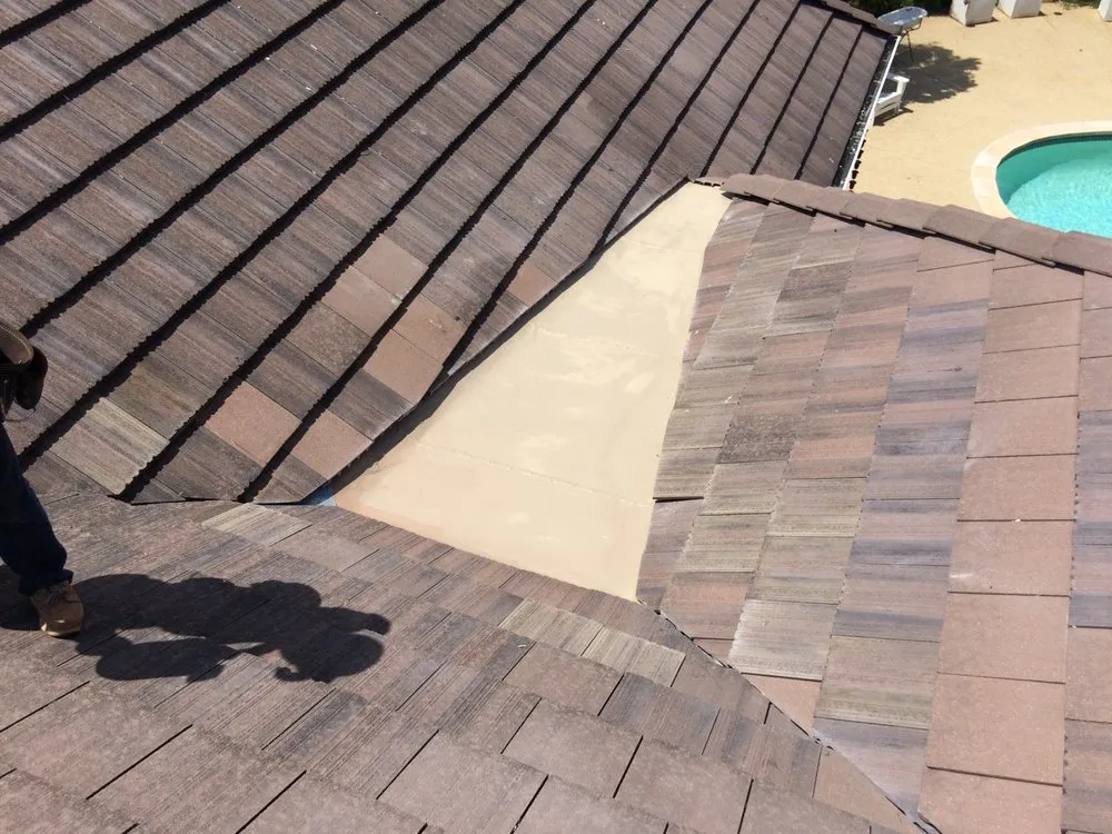 Slide of Lz Creative Roofing