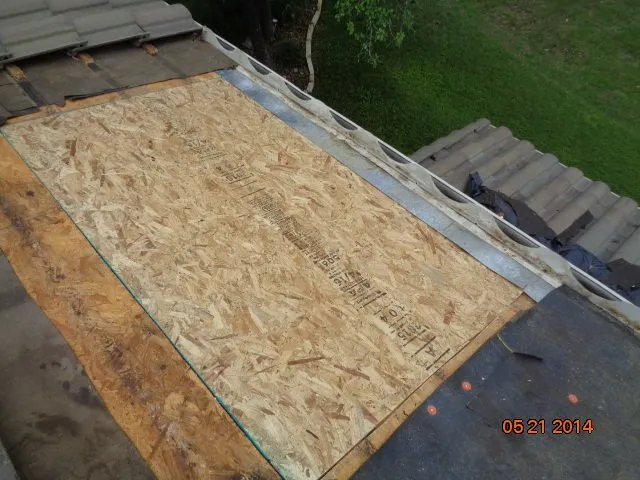 Slide of Lz Creative Roofing