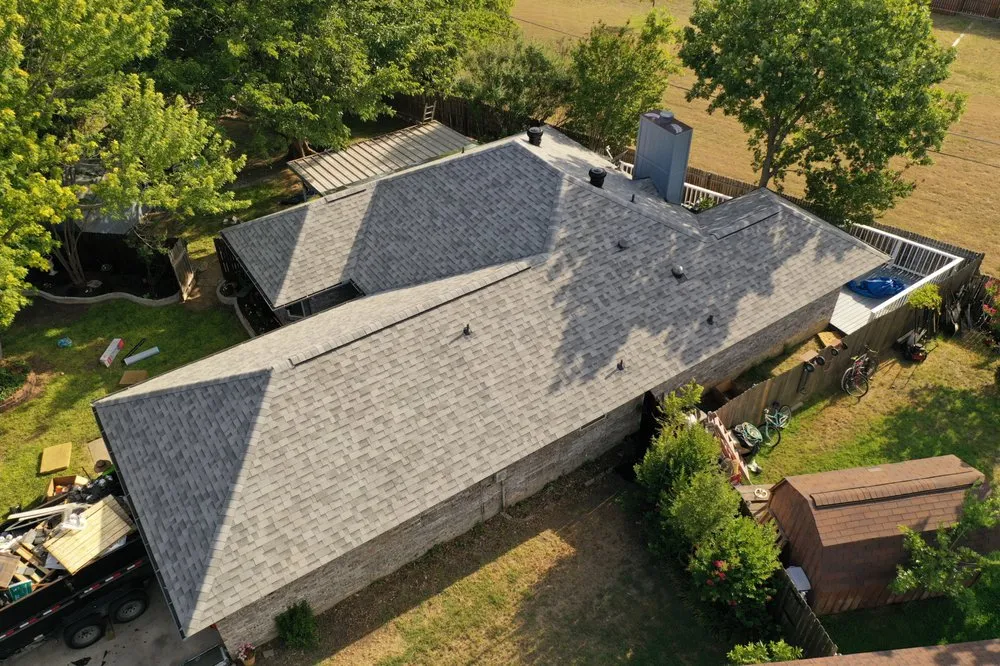 Slide of M & D Roofing and Construction