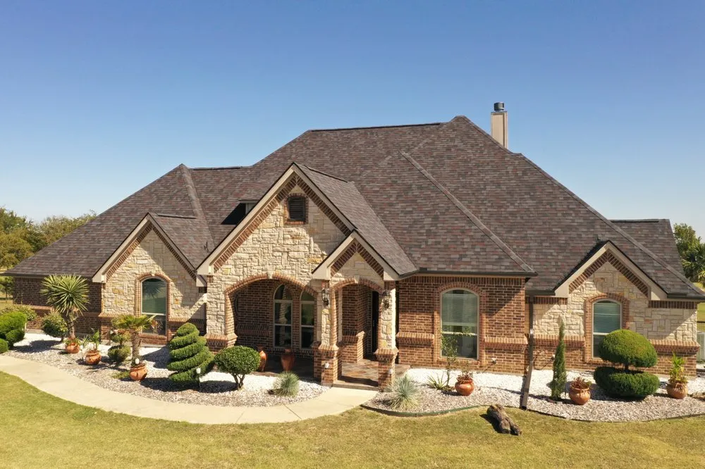 Slide of M & D Roofing and Construction