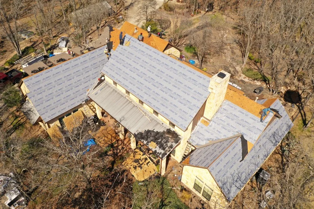 Slide of M & D Roofing and Construction