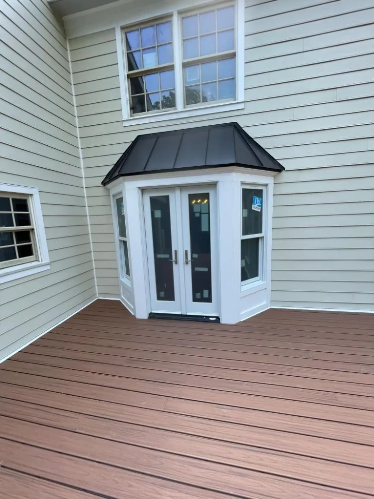 Slide of M & E Carrera