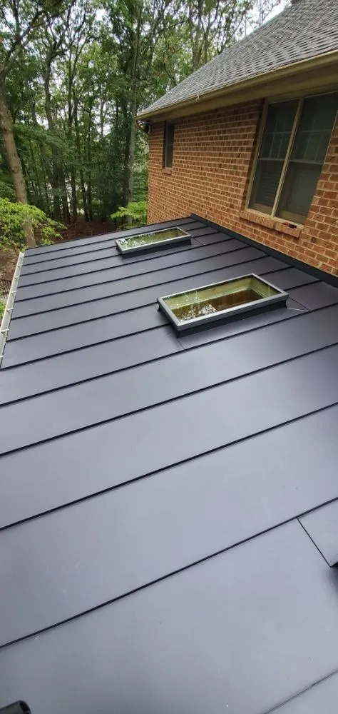 Slide of M & E Carrera