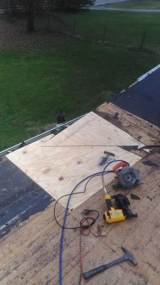 Slide of M & J General Contracting