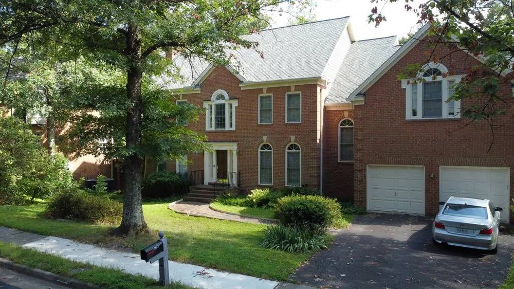 Slide of M & M Exteriors