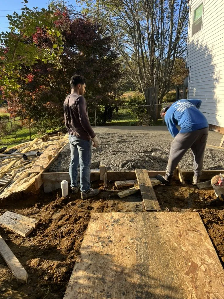 Top-rated shingle roofing service experts serving Upper Marlboro, MD - M & M General Contractor and Tech