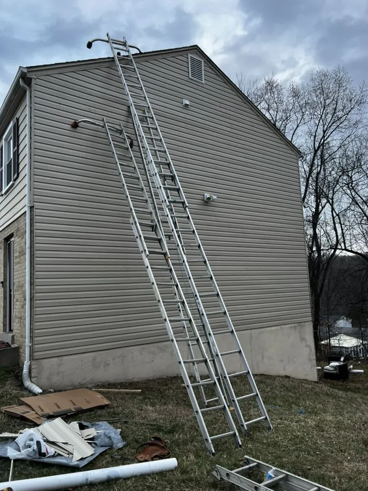 Local shingle roofing service experts serving Upper Marlboro, MD - M & M General Contractor and Tech