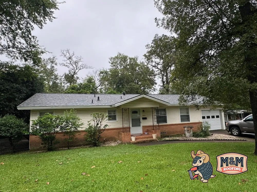 Licensed shingle roofing service in LufkinTexasLufkin, TX by M & M Roofing