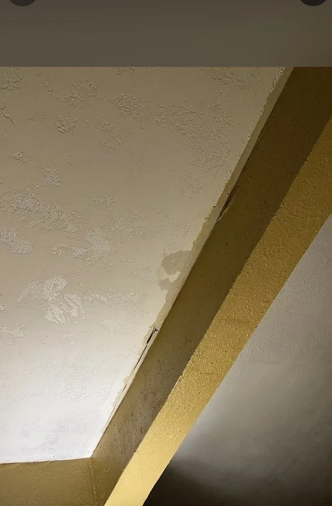 Slide of M & M Roofing Siding and Windows