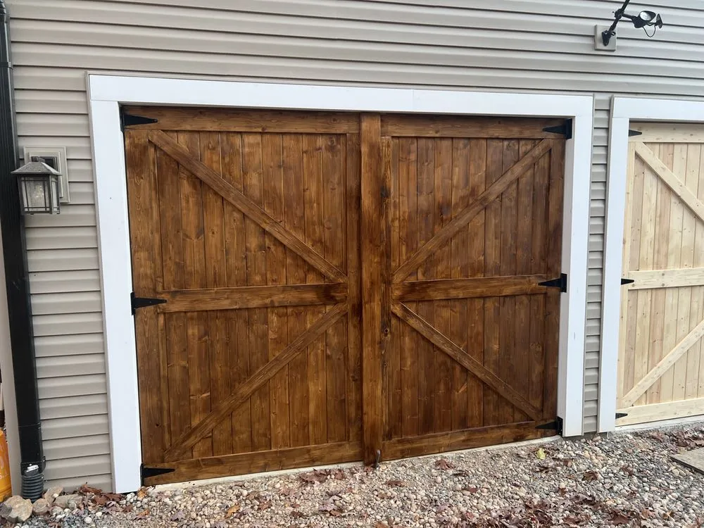 Slide of M & R Home Improvement