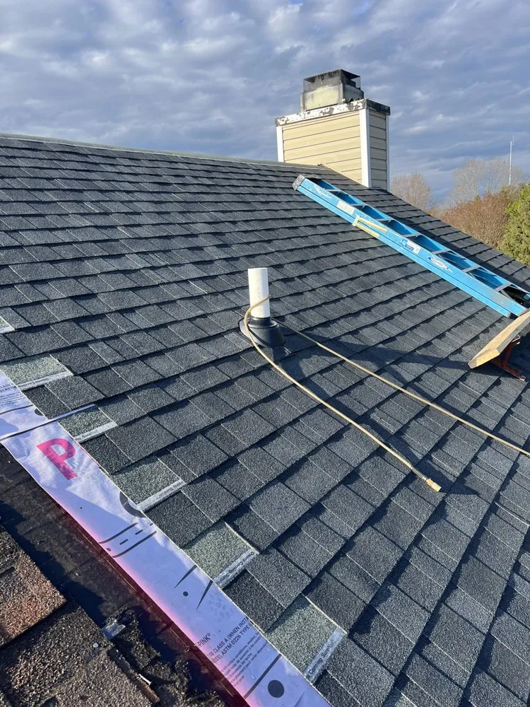 Slide of M & R Home Improvement