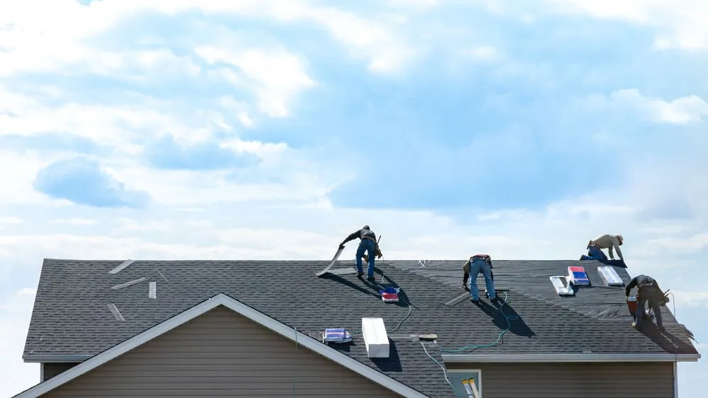 Slide of M & R Roofing & Repair