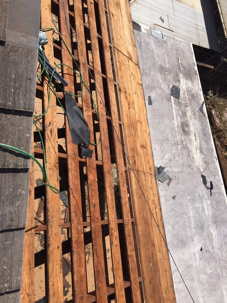 Slide of M & R Roofing