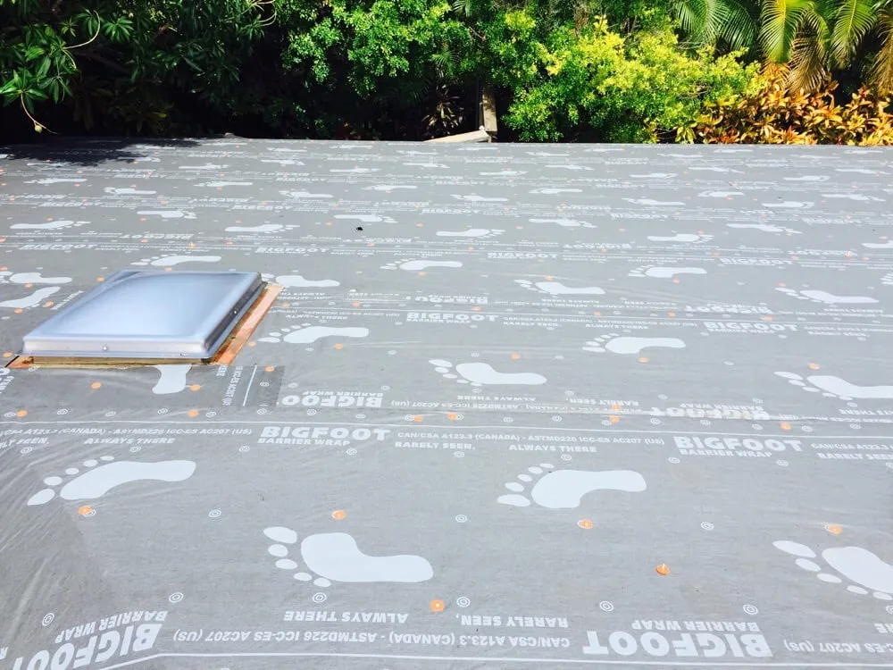 Slide of M & R Roofing