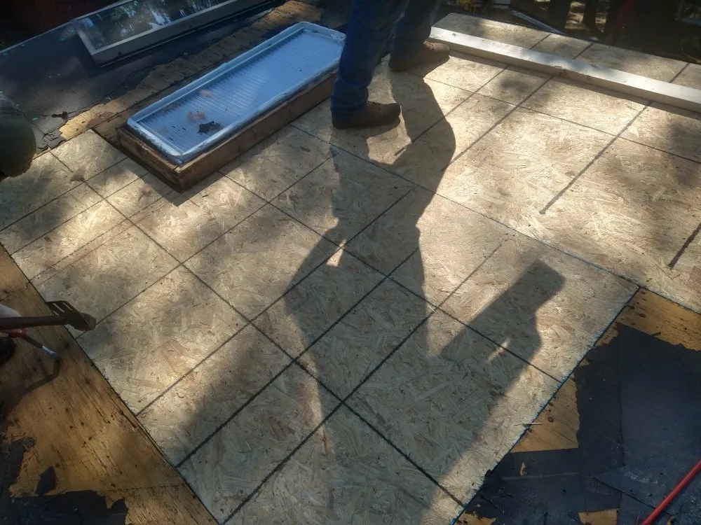 Slide of M & R Roofing Repair