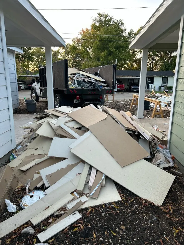 Slide of M & V Roofing, Junk Hauling and More