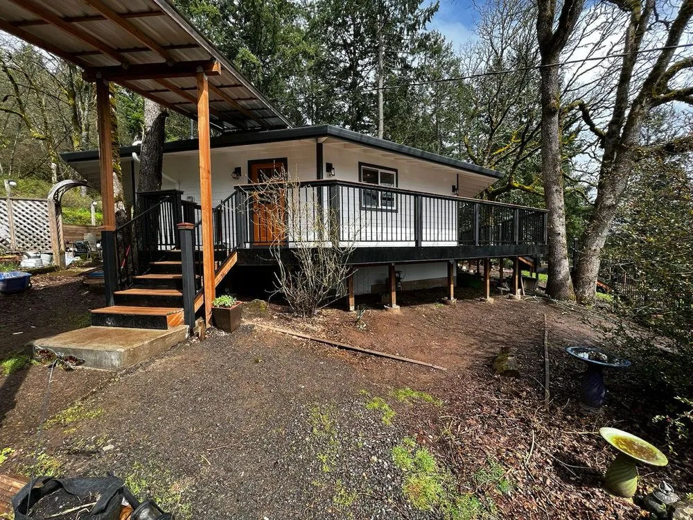 Slide of M and H Oregon Construction