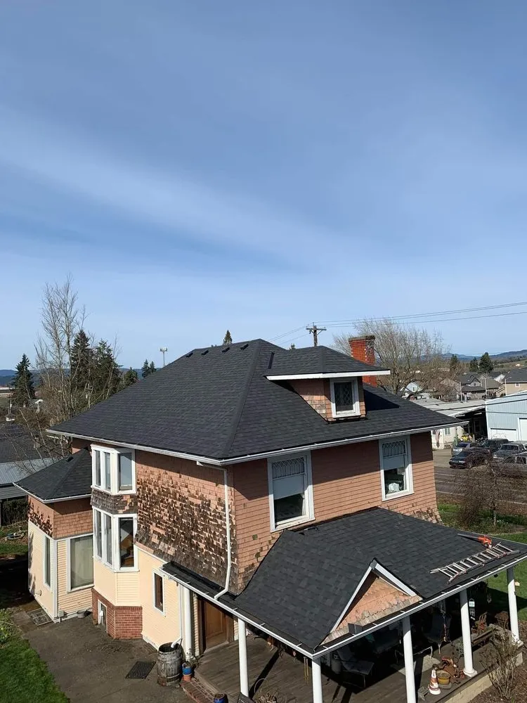 Slide of M and H Oregon Construction