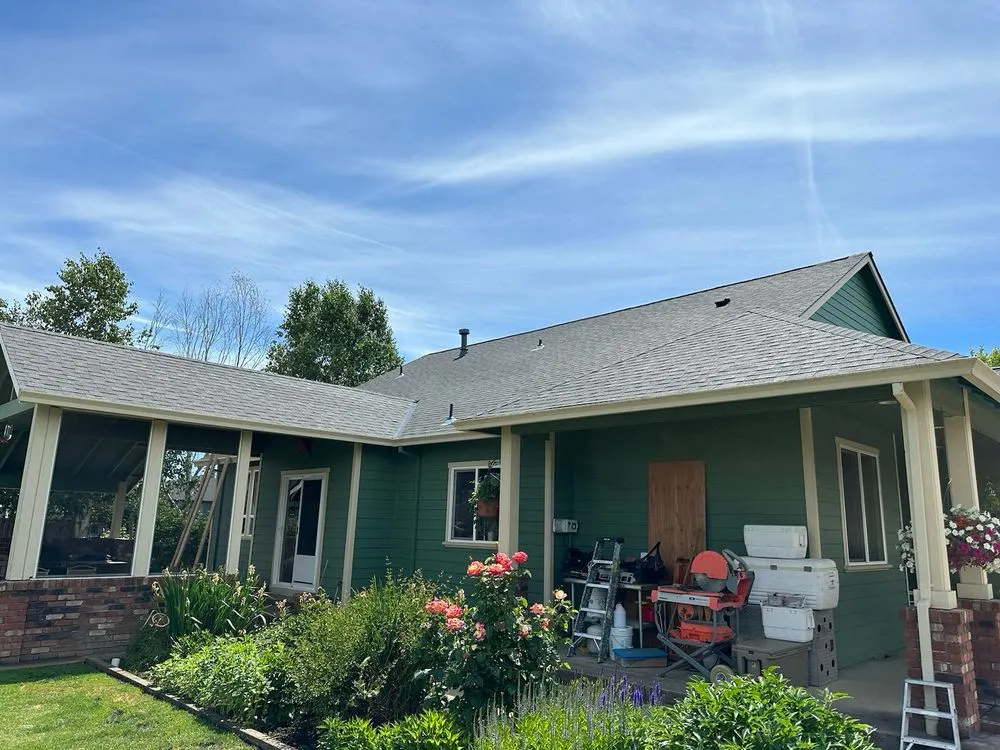 Slide of M and H Oregon Construction