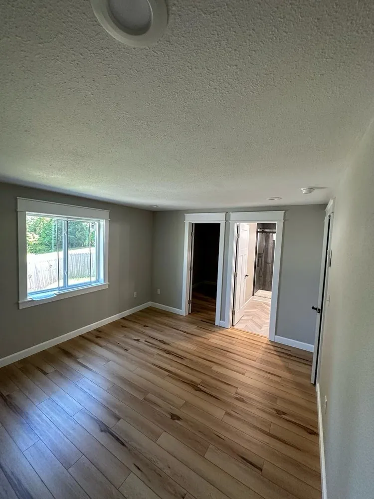 Slide of M and H Oregon Construction