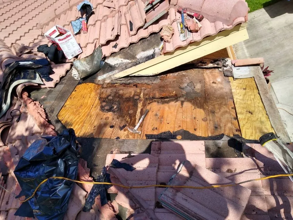 Slide of M G Construction Group