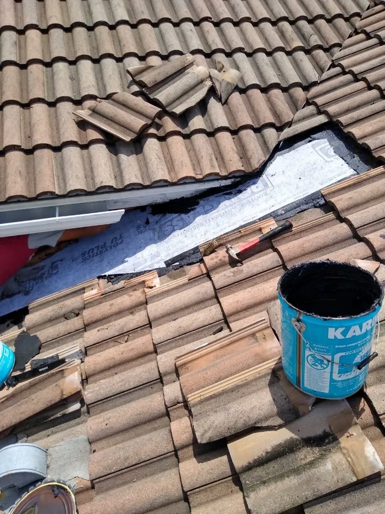 Slide of M G Construction Group