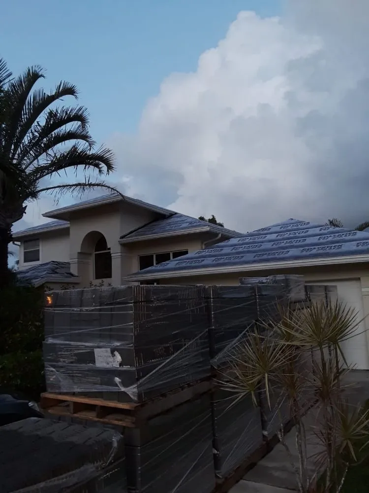 Slide of M G Construction Group