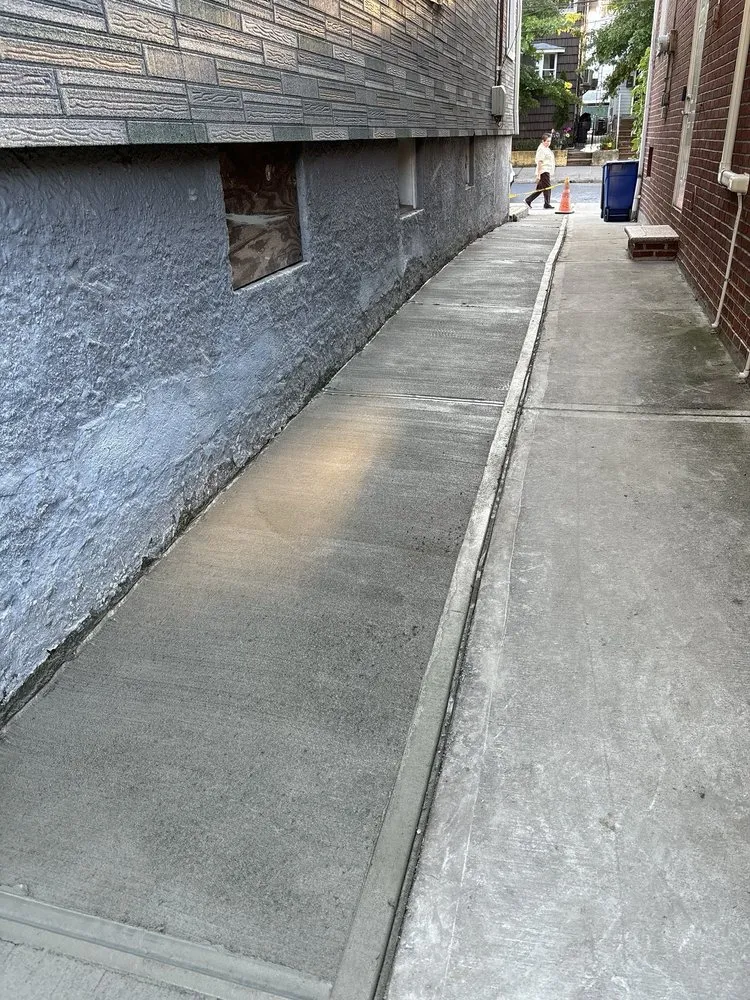 Slide of M Steven Construction