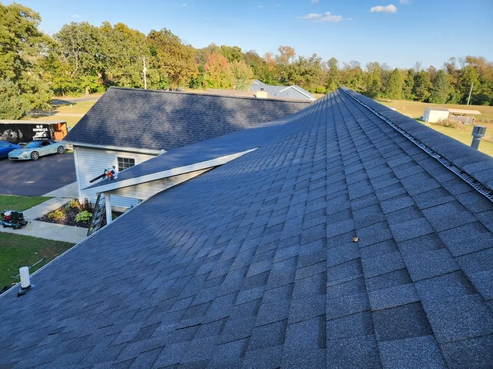 Expert roof repair experts serving Concord, MI - M W Roofing