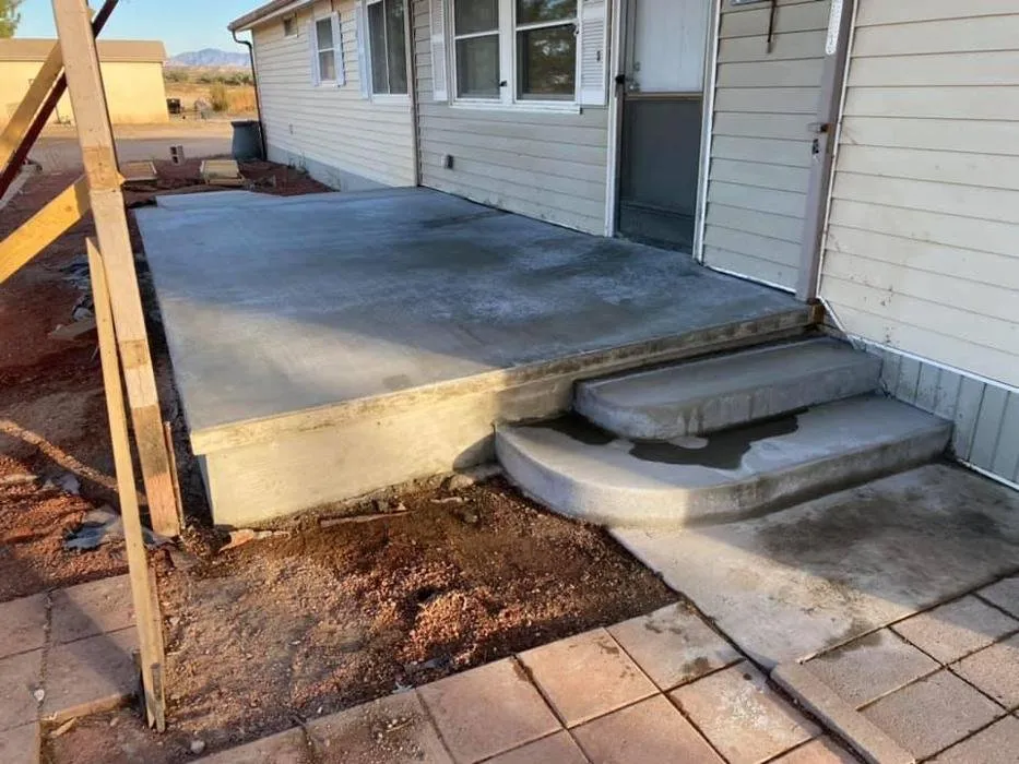 Slide of Maak One Concrete