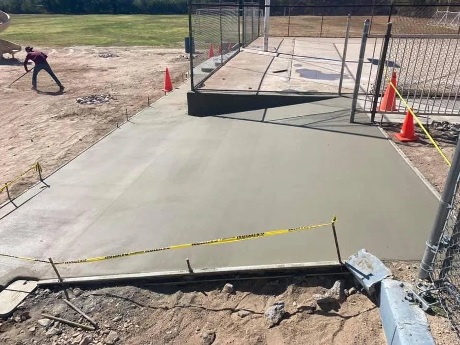 Slide of Maak One Concrete