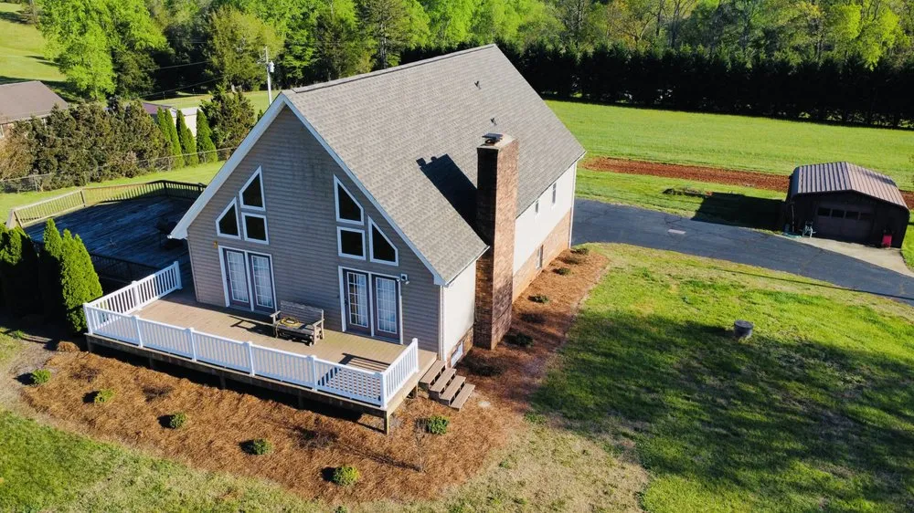 Slide of Mabe's Roofing