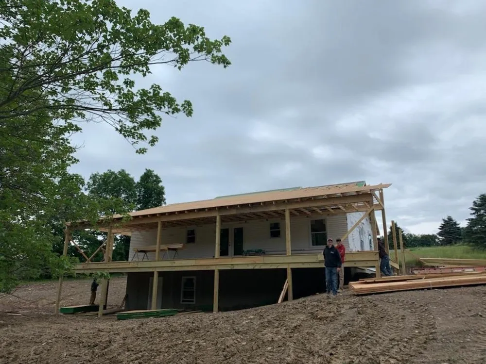 Top-rated roof repair in New Albany, PA by MAC Builders & Design