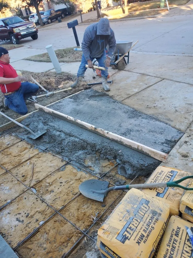 Slide of MAC Contractor