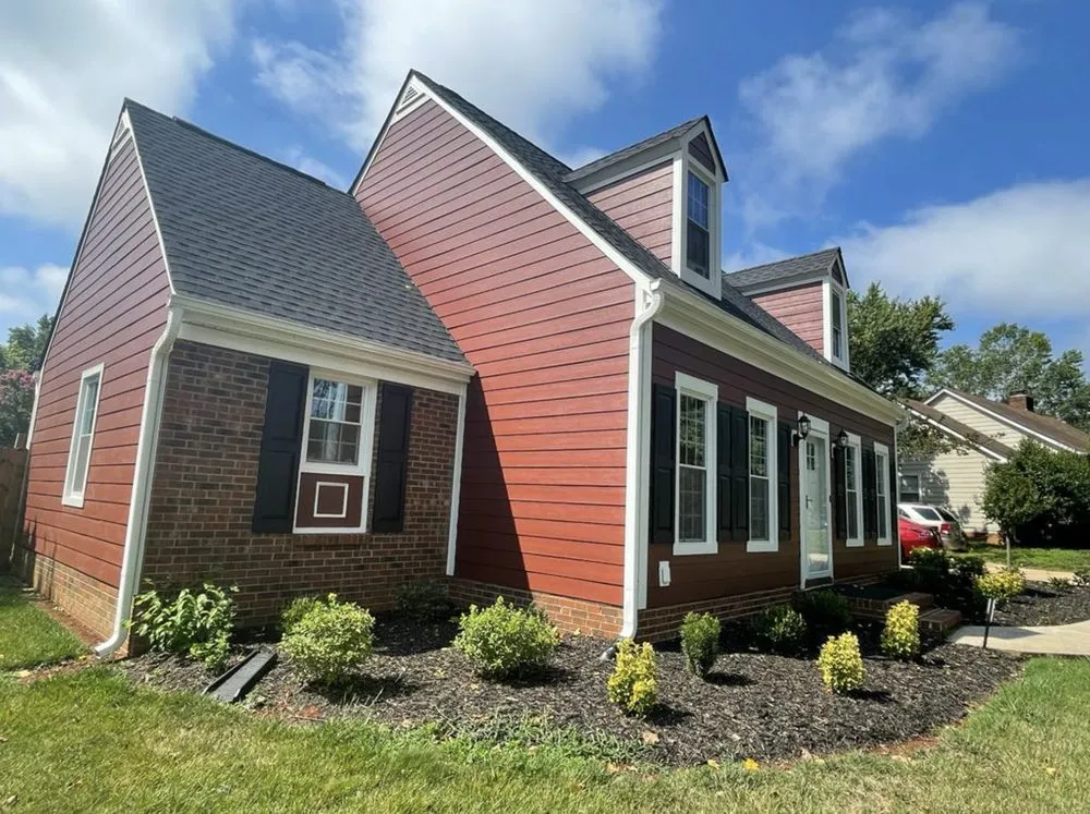 Slide of Macaw Construction Services