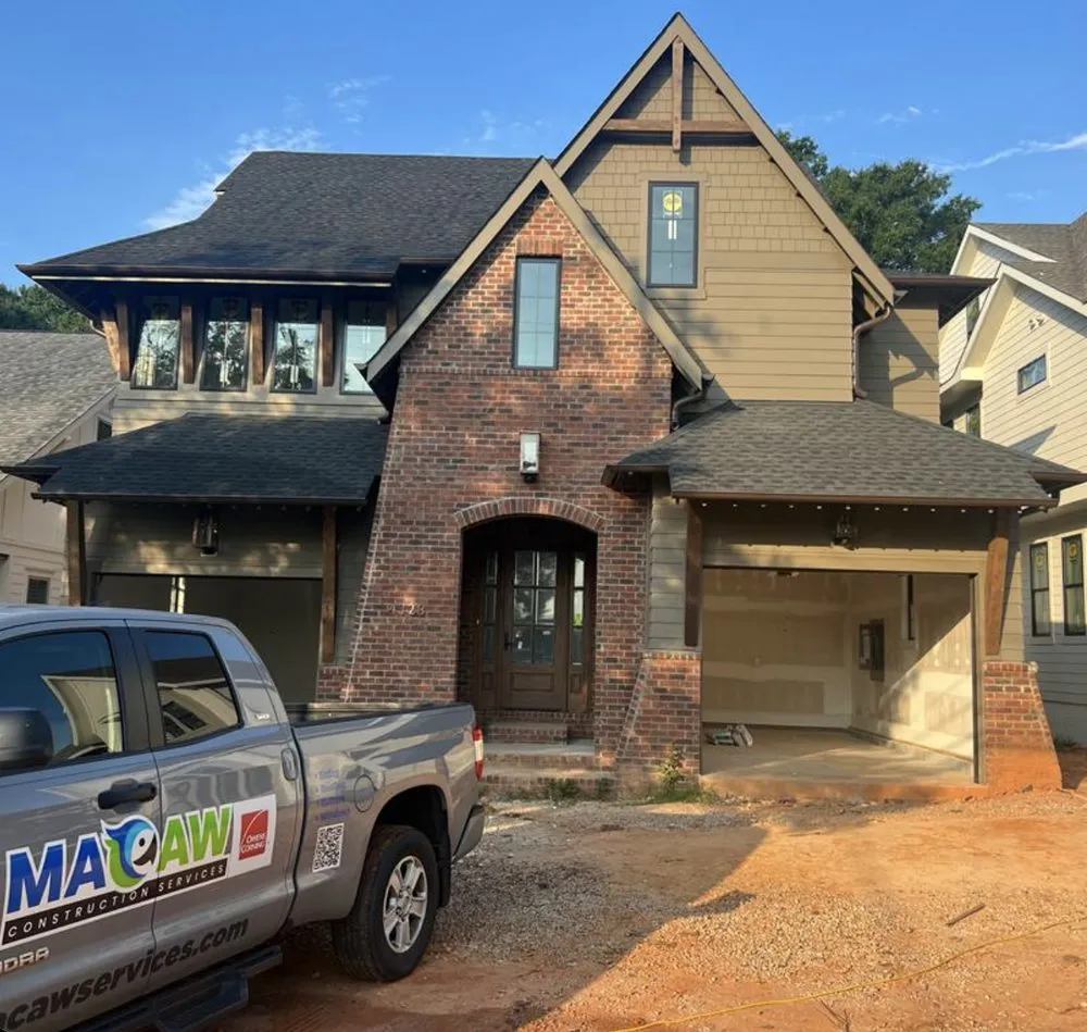 Slide of Macaw Construction Services