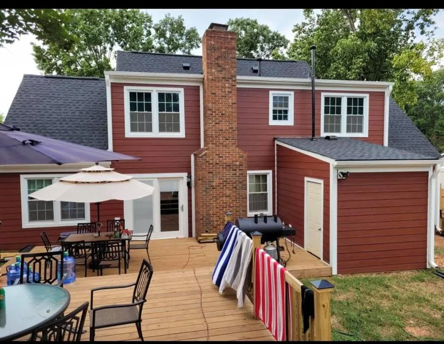 Slide of Macaw Construction Services