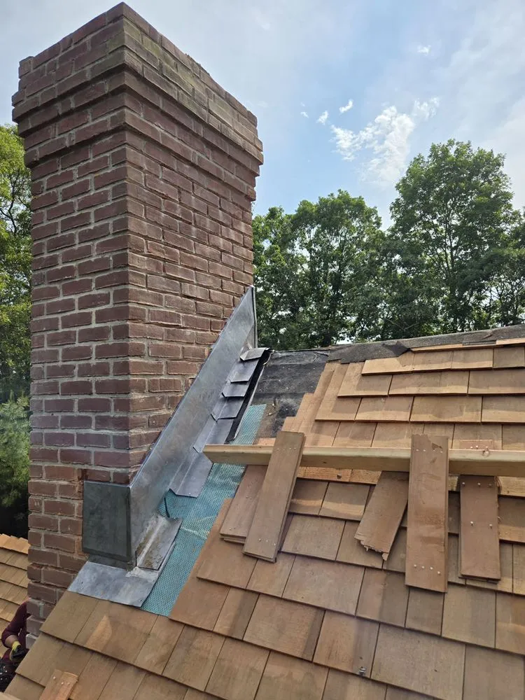 Slide of MacDonald Custom Construction