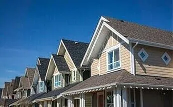 Slide of Machkovich Roofing