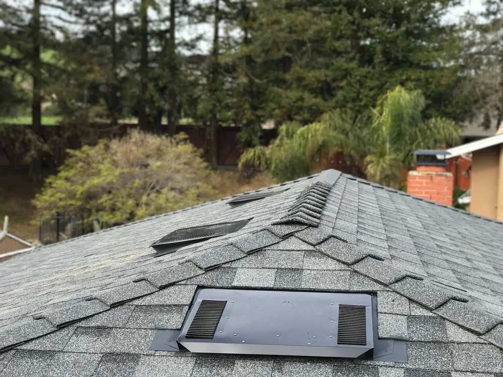 Slide of Maciel Roofing Construction