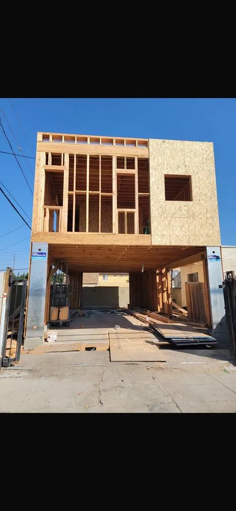 Slide of Mack General Contractors