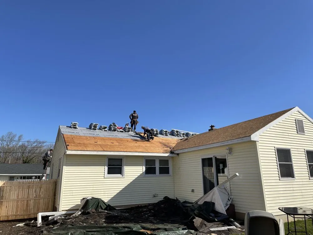 Slide of MACK Solar and Roofing