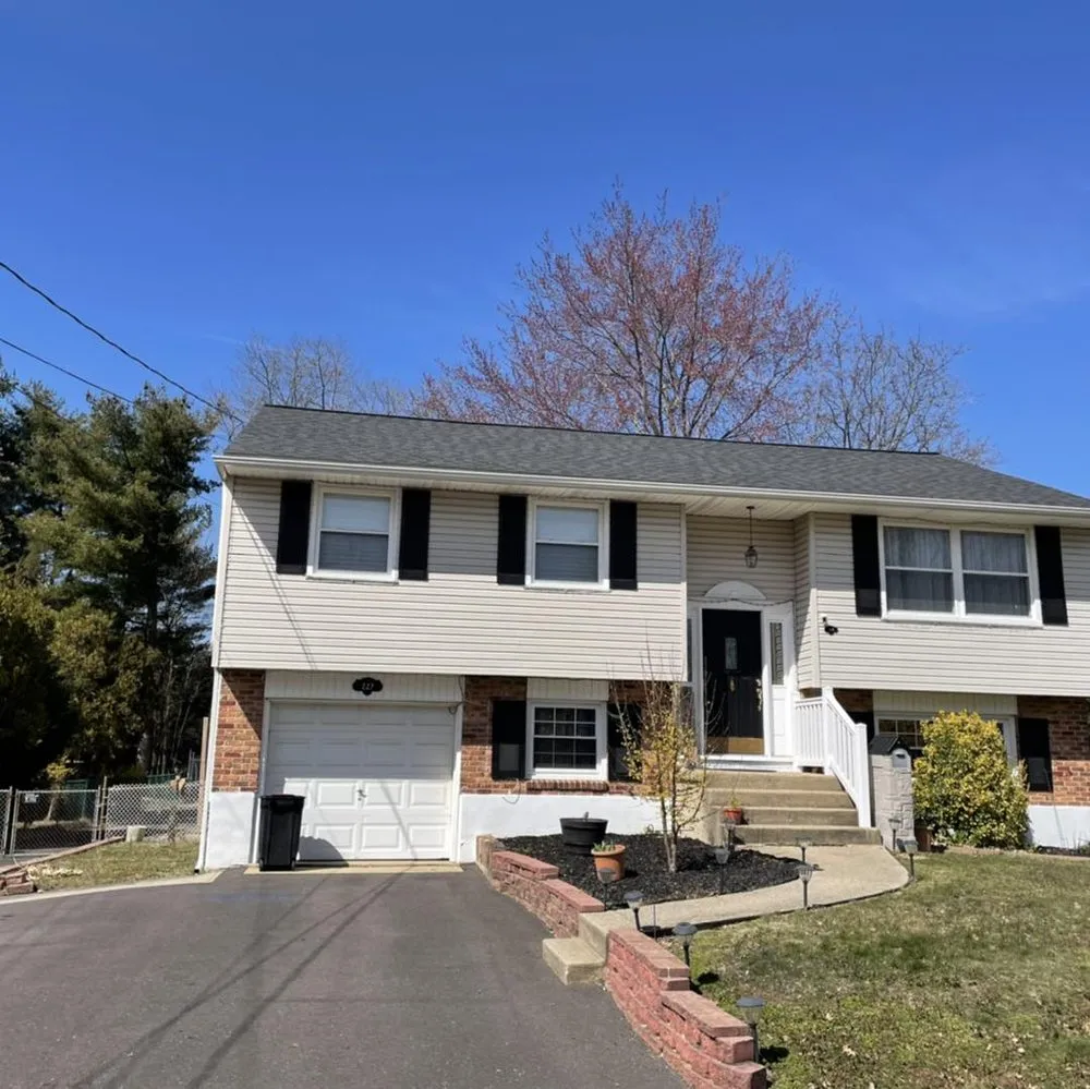 Slide of MACK Solar and Roofing