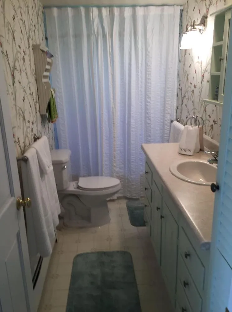 Slide of MacNeil & Sons Construction